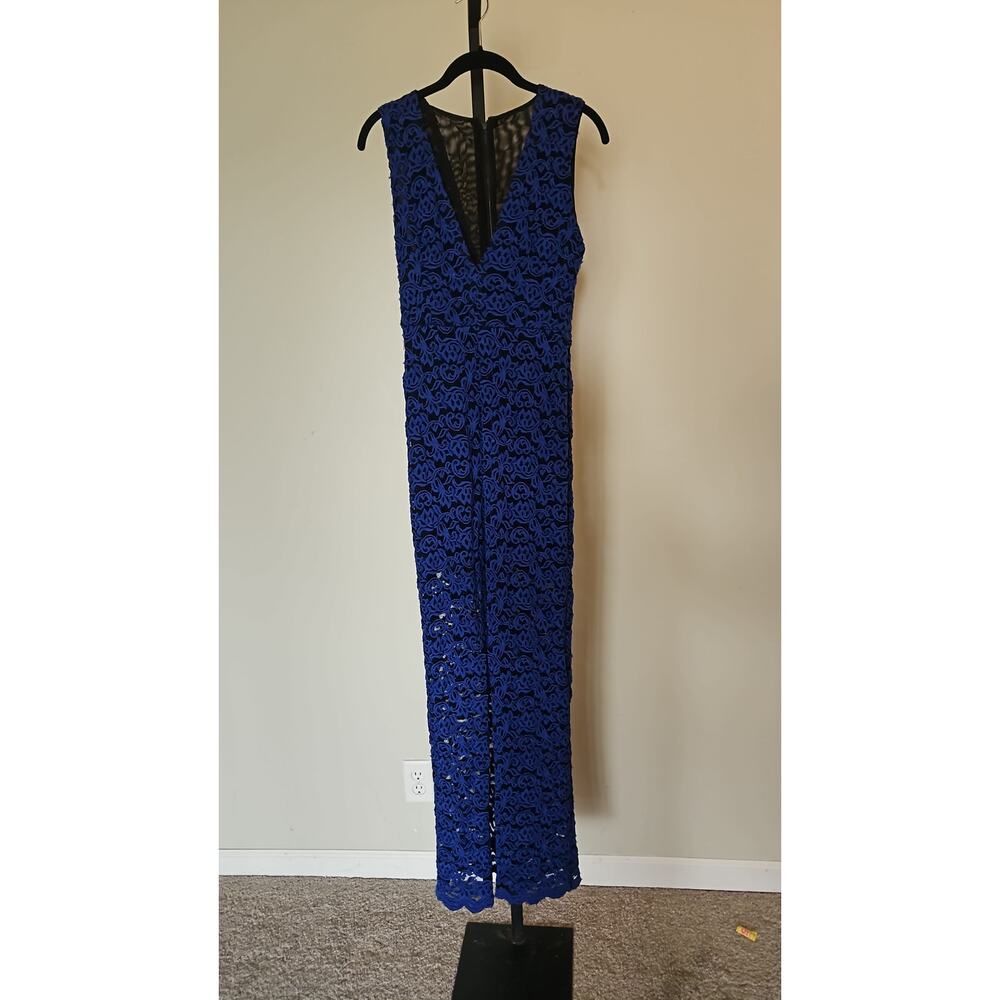 ALICE + OLIVIA KAHLO - Column Dress Coat Lace V-Neck - Picture 3 of 6